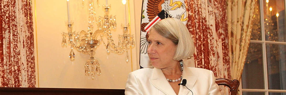 Biden Adviser Compares Sanders at Debate to the 'Kind of Protester Who Often Shows Up at Campaign Events'