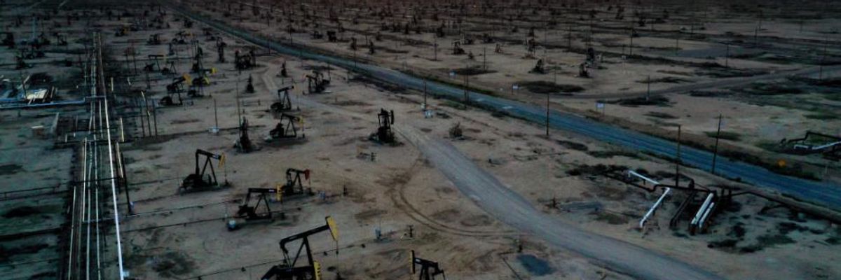 Big Oil's Embrace of Carbon Pricing Called PR Ploy to 'Avoid Real, Effective Climate Action'