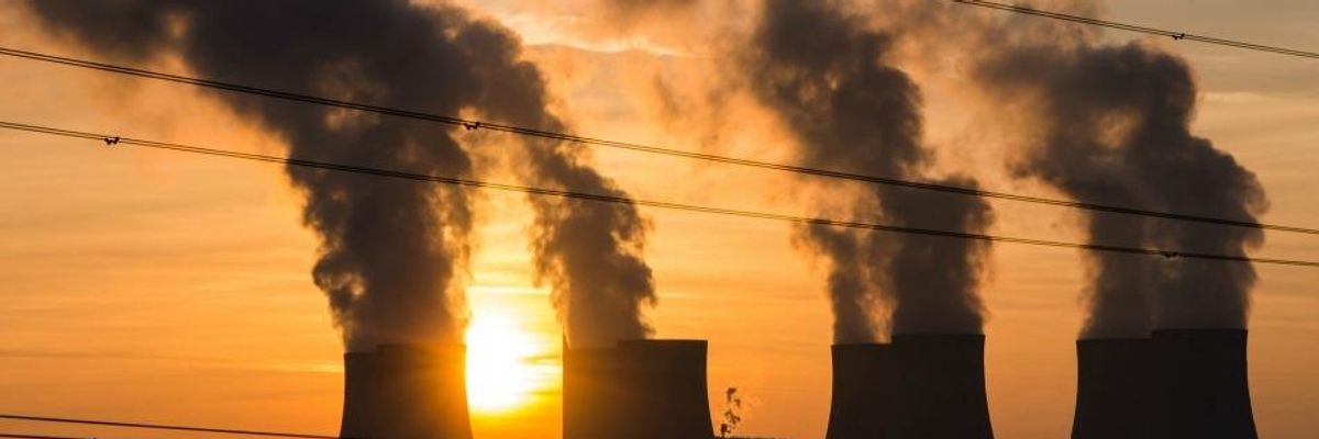 Republican Tax Cuts Could Be Paved with Fossil Fuel Giveaways