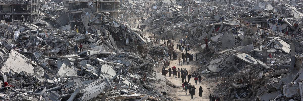 'Haunting' Footage as Gazans Return to Homes in Ruin