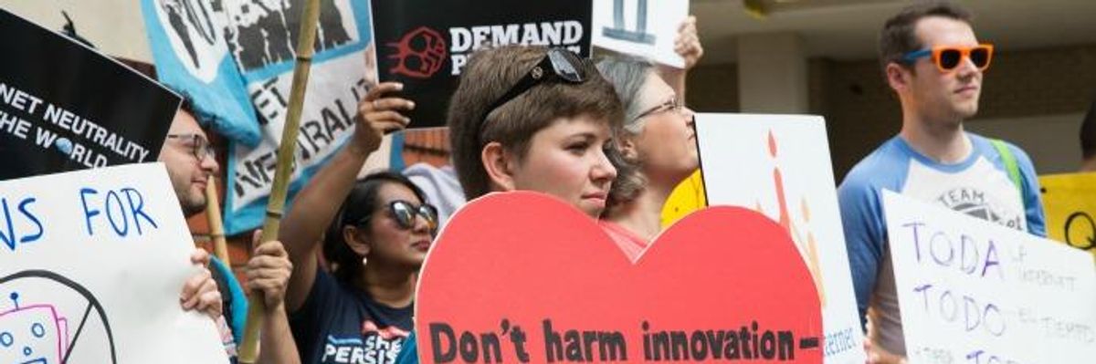 With Midnight Deadline, Final Push to Thwart Trump's Attack on Net Neutrality