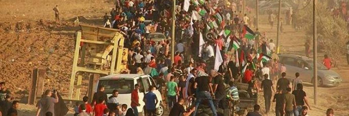 Israeli Soldiers Kill Seven Palestinians, Injure Hundreds More During Weekly Gaza Protest Against Occupation