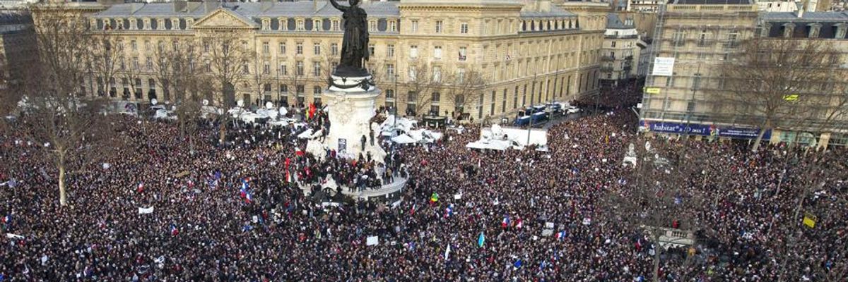 As Paris Marches: Mainstream Media Is NOT Charlie