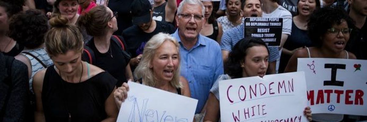 'Shame! Shame!': New Yorkers Surround Trump Tower to Protest President's Return