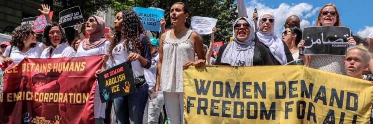 #WomenDisobey: Hundreds of Demonstrators Arrested on Capitol Hill for Protesting Cruel Child, Family Detention