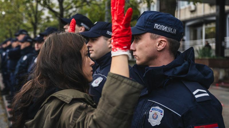 TOPSHOT-SERBIA-ACCIDENT-RESIGNATION-DEMO