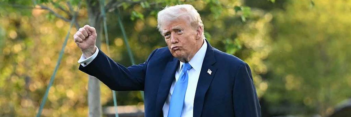 TOPSHOT-US-POLITICS-TRUMP