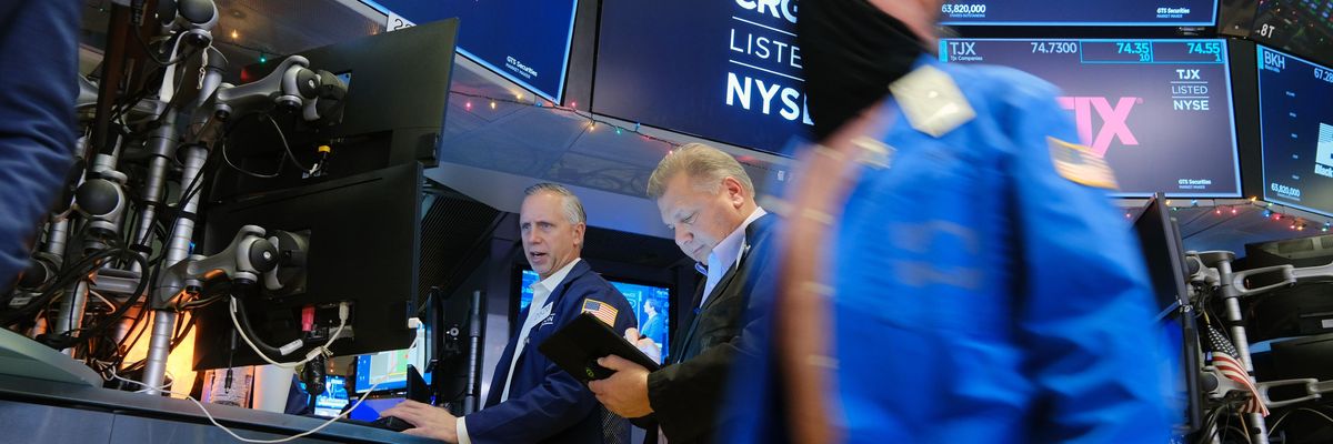 Traders on the New York Stock Exchange