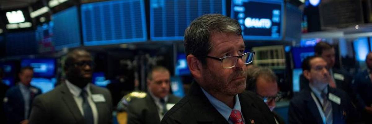 Stock Market Tumbles After China Devalues Yuan in Response to Trump Tariffs