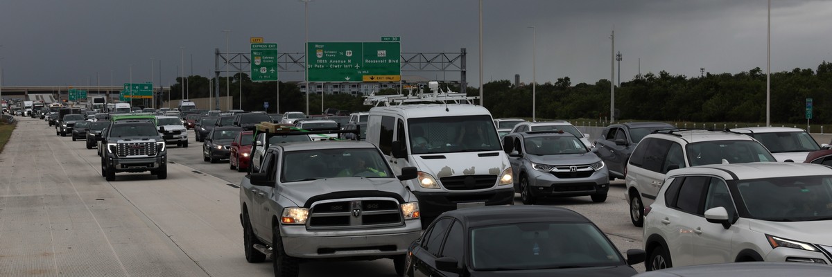 Traffic is heavy as thousands evacuate St. Petersburg, Florida
