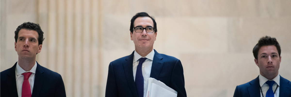 Critics Warn Democrats That Mere 'Oversight' of $500 Billion Corporate Bailout 'Much Too Weak' to Stop Trump Abuses