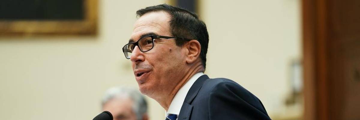 'This Is Atrocious': Trump White House Proposes Covid Relief Plan With $0 Weekly Unemployment Boost