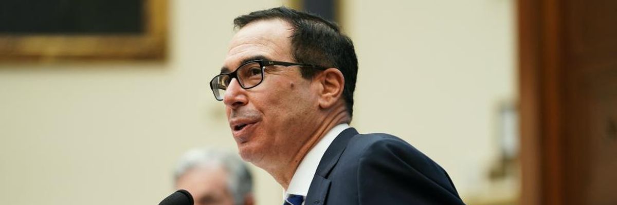 'This Is Atrocious': Trump White House Proposes Covid Relief Plan With $0 Weekly Unemployment Boost