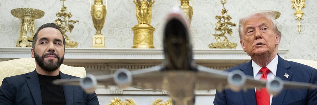 Trump and Bukele in the Oval Office.