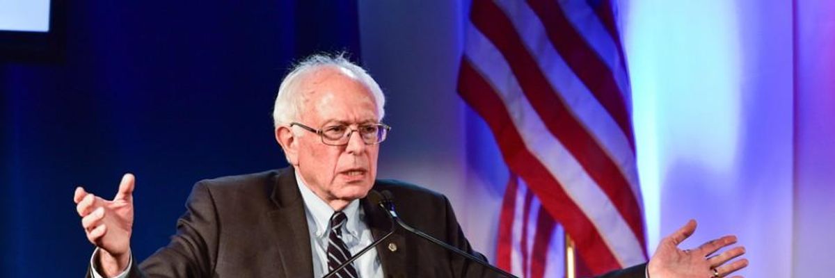 As Trump Attacks Press and Spreads Inane Voter Fraud Lies, Bernie Sanders Says 'Authoritarian' Is Only Way to Describe Him