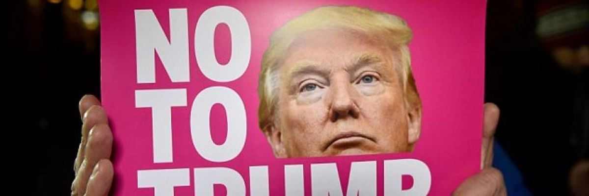 How Trump the Populist Became Trump the Corporate Shill