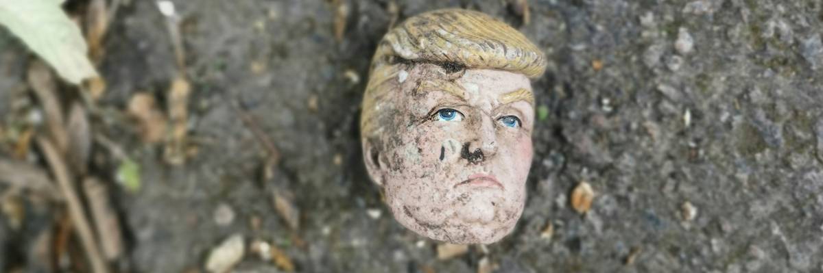 Trump head