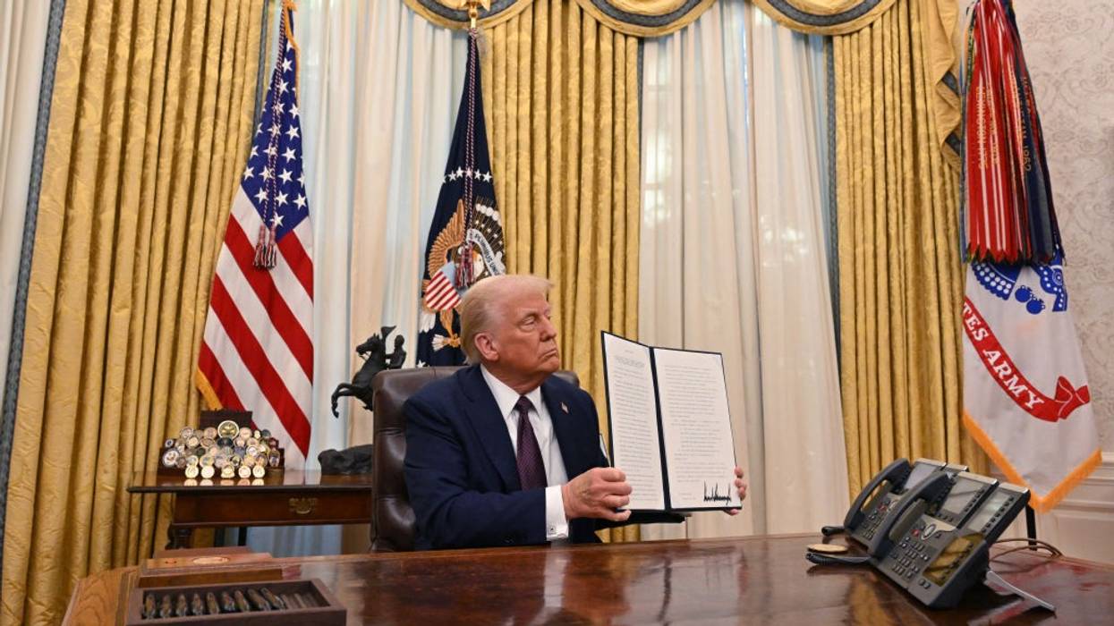 Trump holds up order declassifying JFK, RFK, and MLK Jr. files.