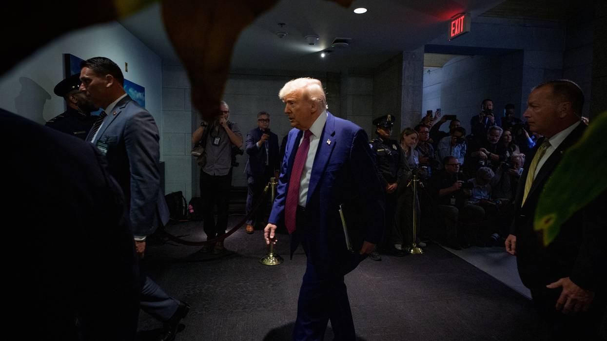 Trump meets with House Republicans.