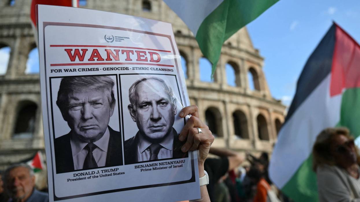 Trump Netanyahu wanted sign