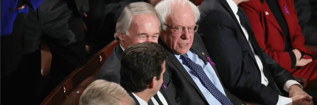 In 'Dictator Move,' Trump Accuses Democrats of Treason for Not Applauding at SOTU