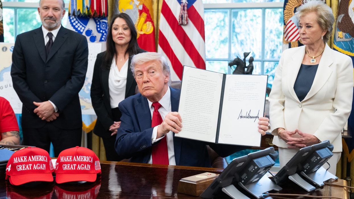 Trump signs executive order