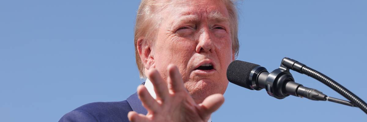 Trump speaks from LA golf course.