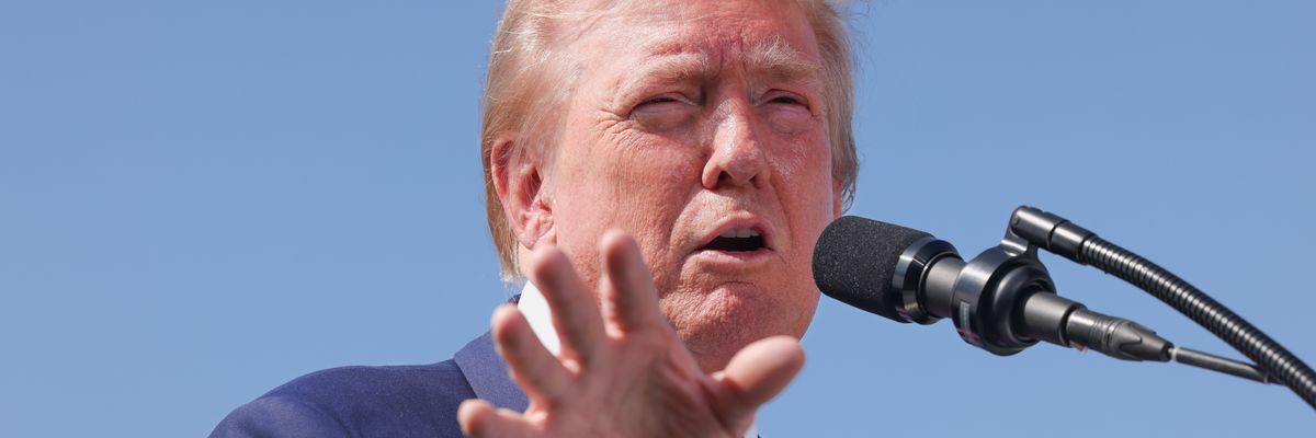 Trump speaks from LA golf course.