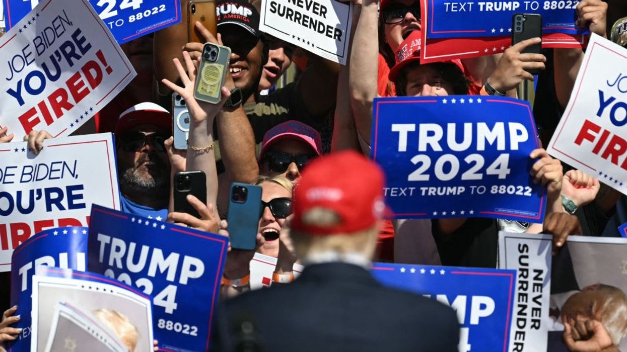 Trump supporters and his head