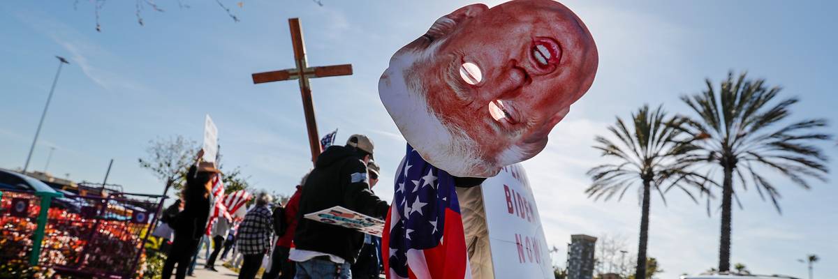 Trump supporters rally in California after he was arraigned on fraud charges