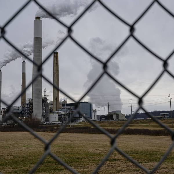 Trump Works To Revive US Coal Industry With Pentagon Contracts And Less Regulation