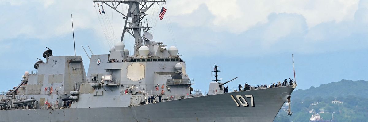 TThe USS Gravely enters the port at Port of Spain, Trinidad and Tobago on October 26, 2025.