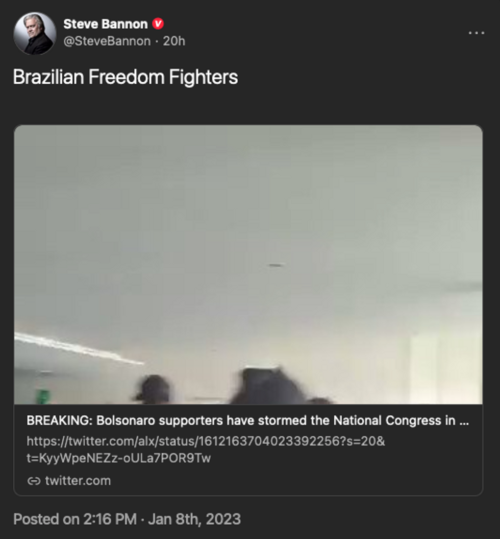 Tweet from Steve Bannon say "Brazilian Freedom Fighters"