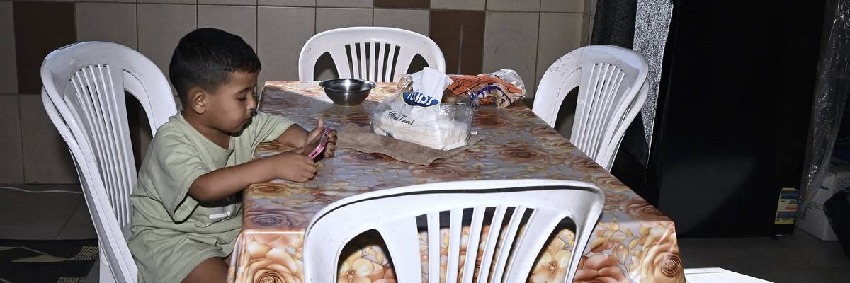 Tyre-Lebanon-Displaced-Families