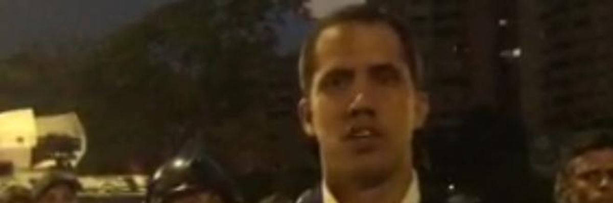 'The Moment Is Now': Clashes Erupt After US-Backed Guaido Calls for Military Uprising in Venezuela