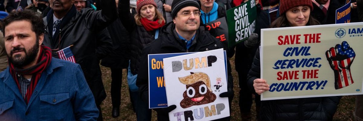 U.S. civil servants rally in Washington