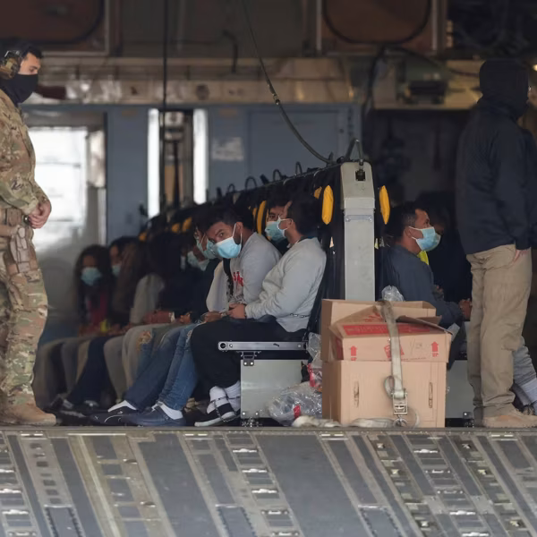 U.S. military deports 80 Guatemalan migrants from Fort Bliss facility in El Paso