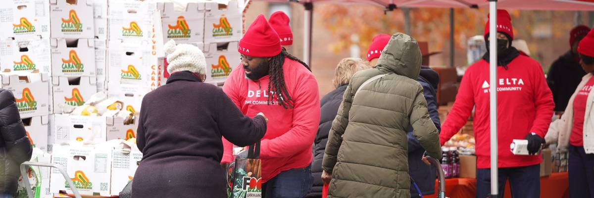 U.S.-NEW YORK-FREE FOOD DISTRIBUTION