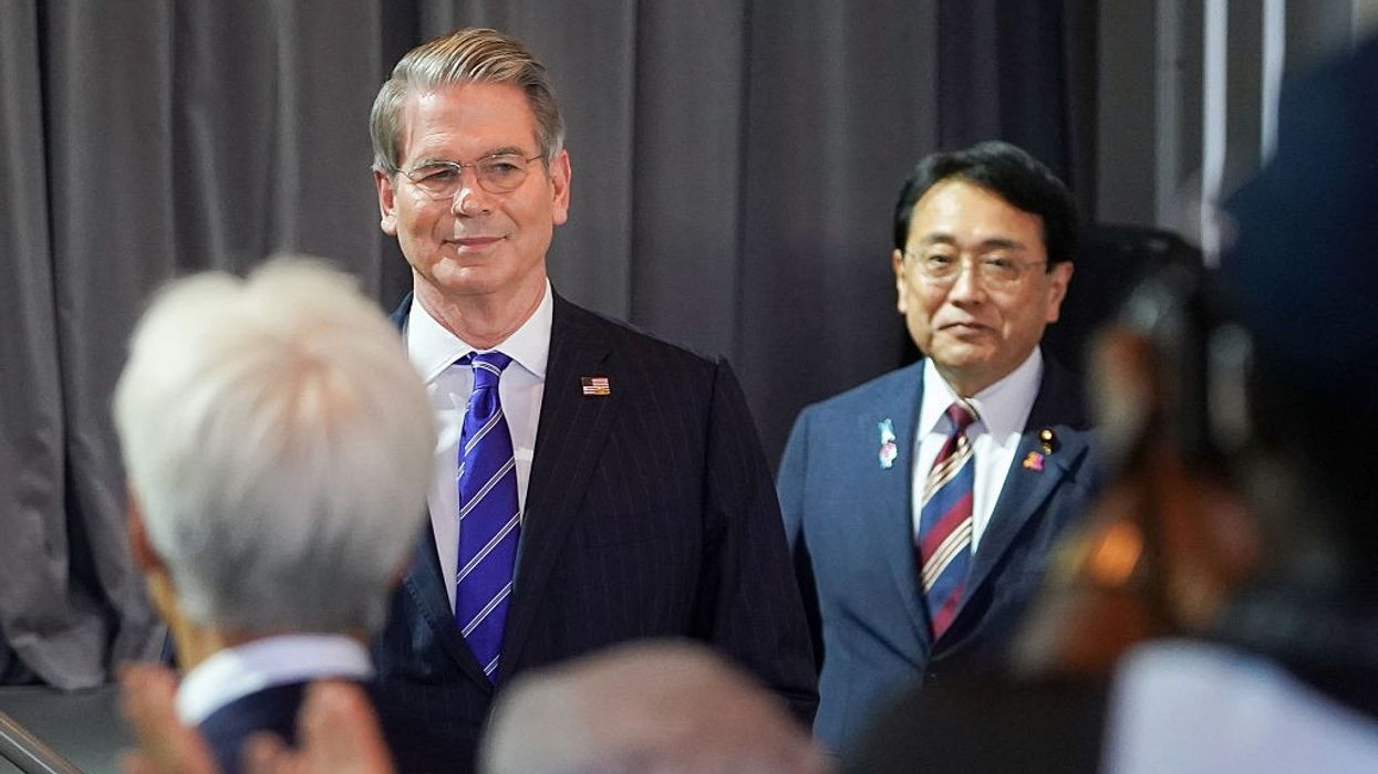 'Art of the Stupid Deal': Trump's Japan Trade Pact Bashed by Automakers, Unions, Economists