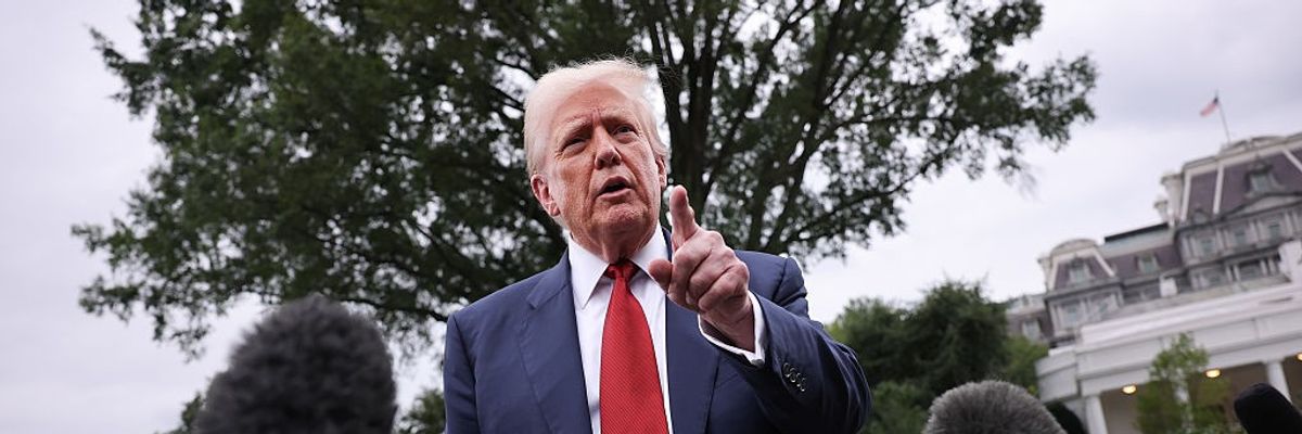 Trump Pushes Blatantly Unconstitutional Plan for New Mid-Decade Census