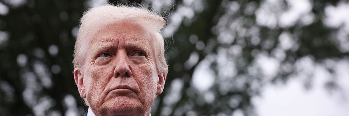 Trump-Appointed Judges Quash Contempt of Court Case Against White House