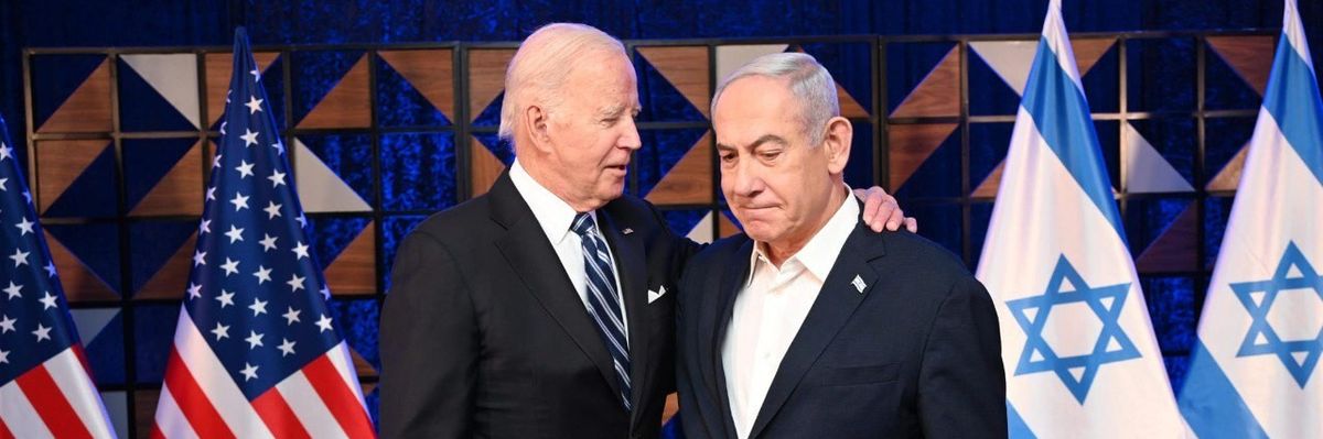 U.S. President Joe Biden (L) and Prime Minister Benjamin Netanyahu