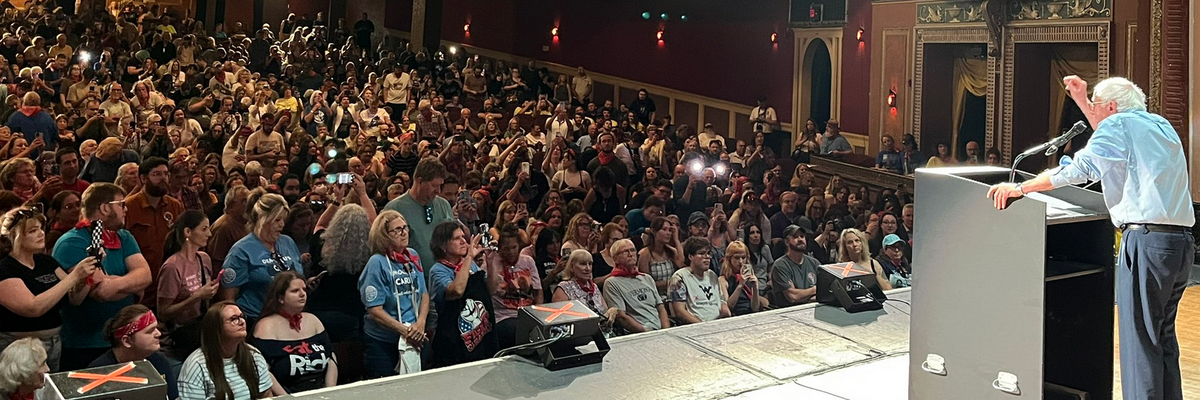 U.S. Sen. Bernie Sanders (I-Vt.) speaks to a crowd