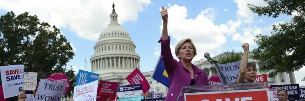 Warren Officially Joins Sanders on Single Payer: 'It's Time to Fight for Medicare for All'