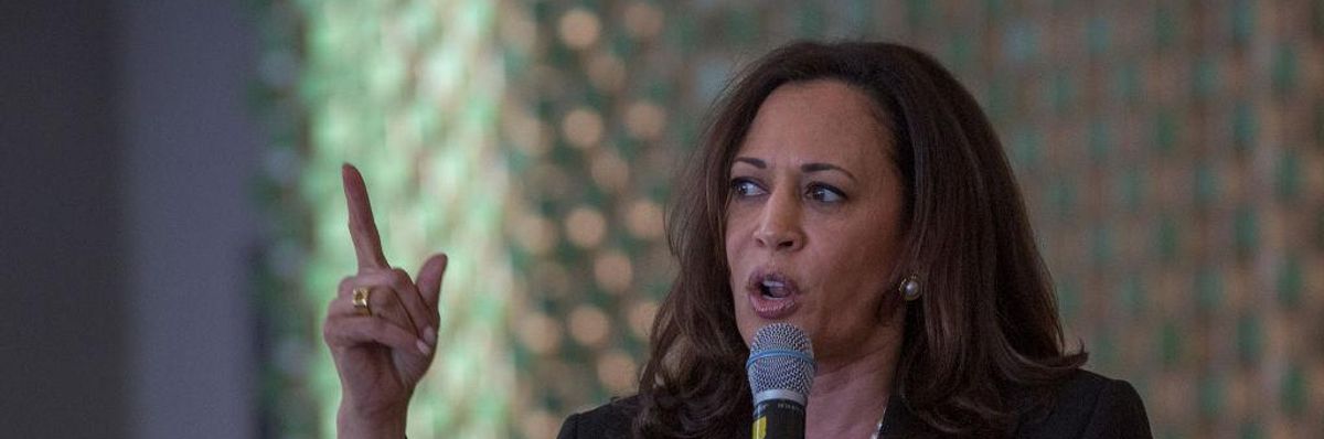 'The Right Thing to Do': Kamala Harris to Co-Sponsor Bernie's Medicare for All Bill