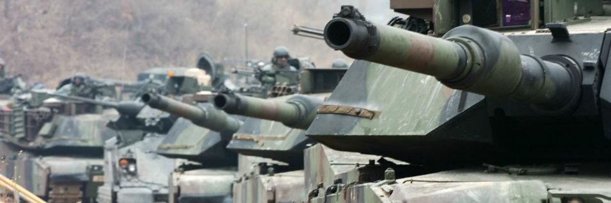 'New War for Oil?': Pentagon Chief Confirms US to 'Strengthen' Military Presence Near Syria Oil Fields