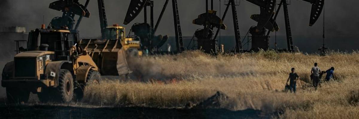 Trump's Stated Plan to Loot Syria's Oil Reserves 'Would Be a War Crime,' Critics Say