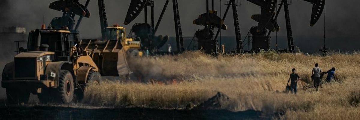 Trump's Stated Plan to Loot Syria's Oil Reserves 'Would Be a War Crime,' Critics Say