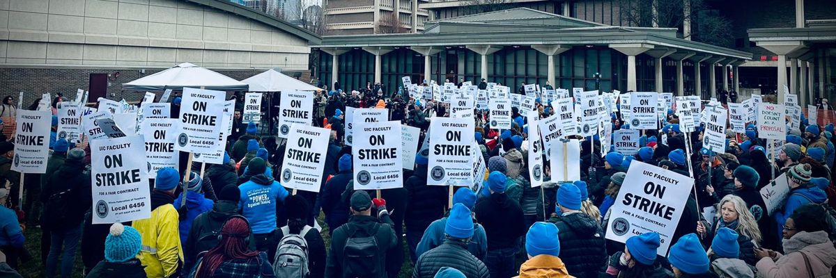 UIC faculty strike