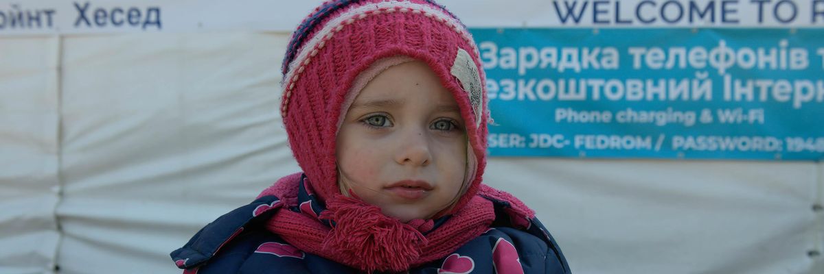 Ukraine Child Refugee